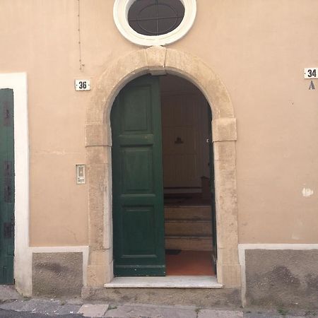 Bed & Breakfast Castello Aragonese Гаета Екстер'єр фото