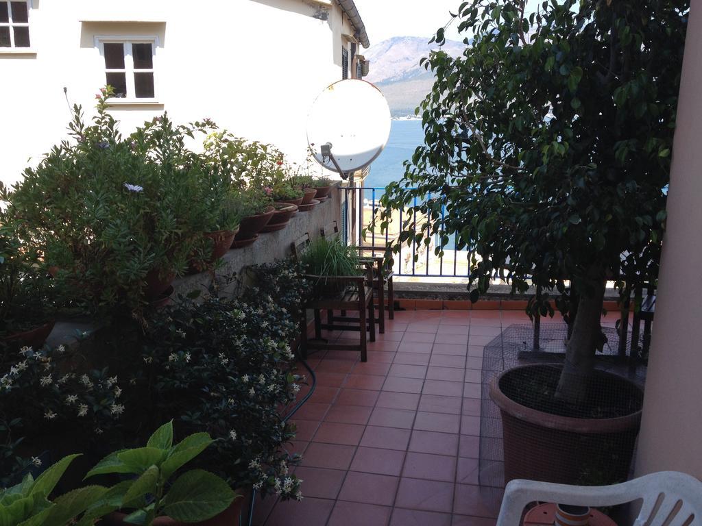 Bed & Breakfast Castello Aragonese Гаета Екстер'єр фото