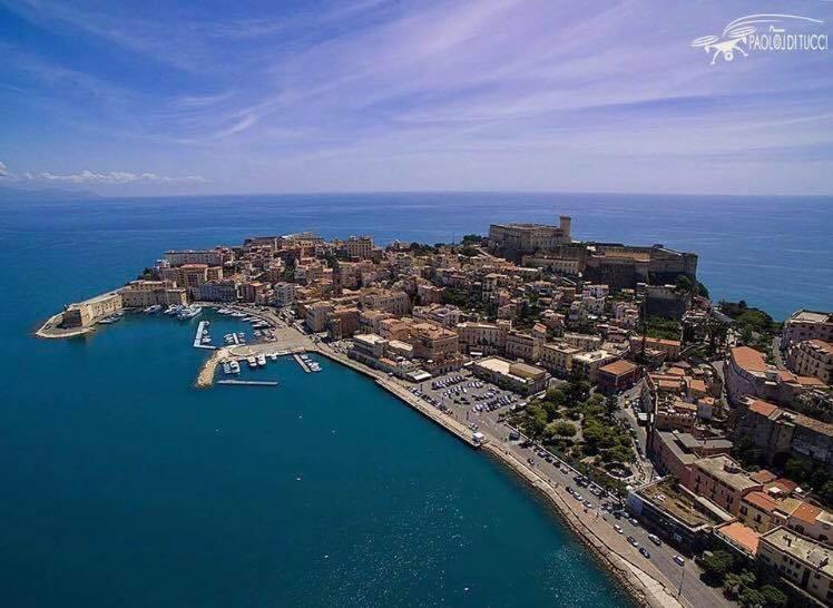 Bed & Breakfast Castello Aragonese Гаета Екстер'єр фото